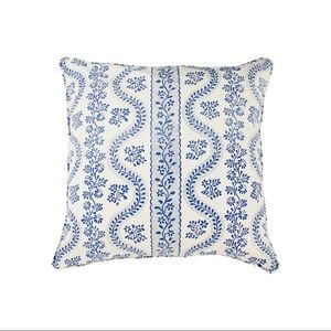 22 inch Sister Parish Dolly Blue pillows.